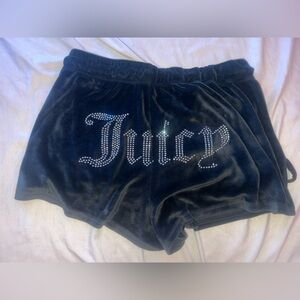 good shorts to wear anywhere if you want to be comfortable and cute